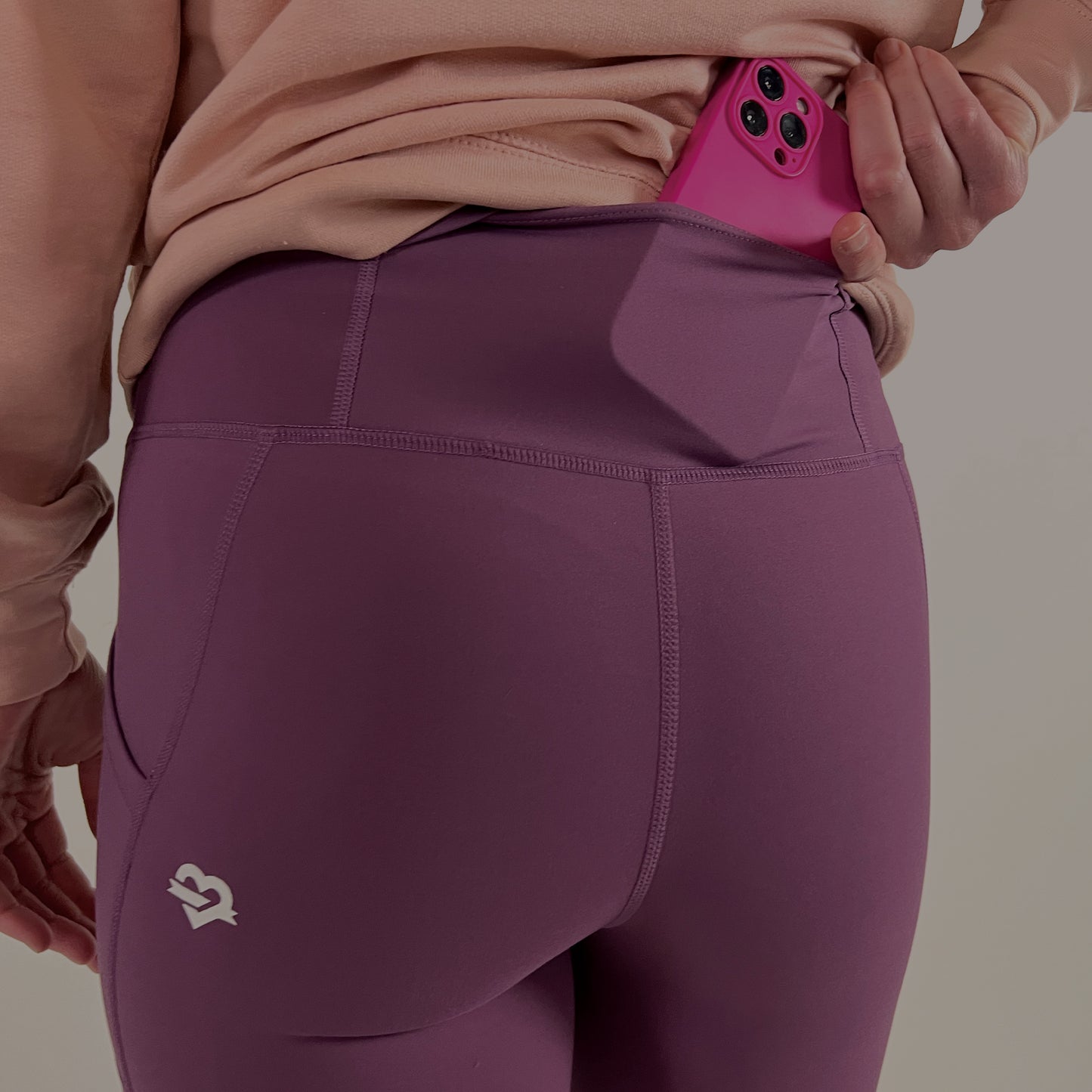 Dasher Shorts 5" - Berries - Women's